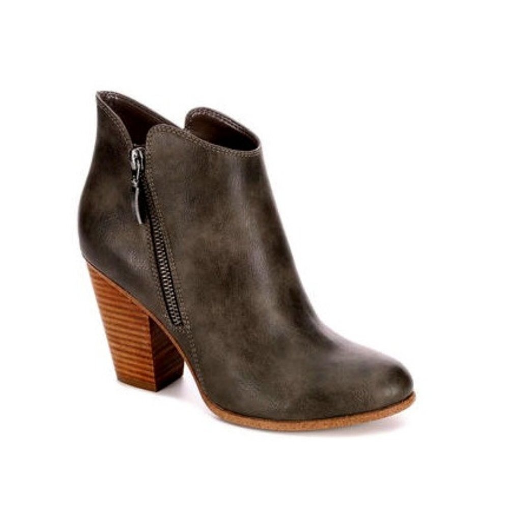 Michael By Michael Shannon Ginnie Side‎ Zip Up Heeled Booties